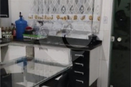 Casa à venda com 5 quartos, sendo 1 suíte,  em Parque do Colégio, Suzano, SP