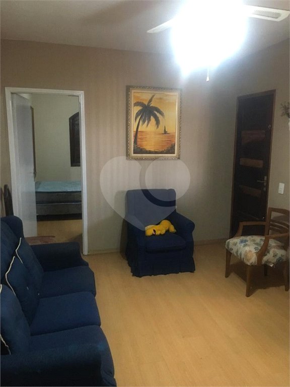 Casa à venda com 3 quartos em Vila Pirajussara, São Paulo, SP