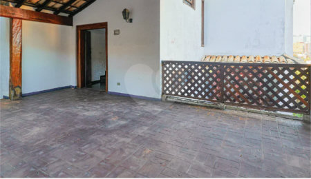 Sobrado à venda com 3 quartos, sendo 1 suíte,  em Jardim Leonor, São Paulo, SP