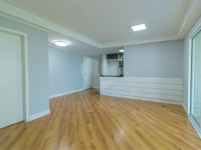 Apartamento à venda com 2 quartos, sendo 1 suíte,  em Jardim Prudência, São Paulo, SP