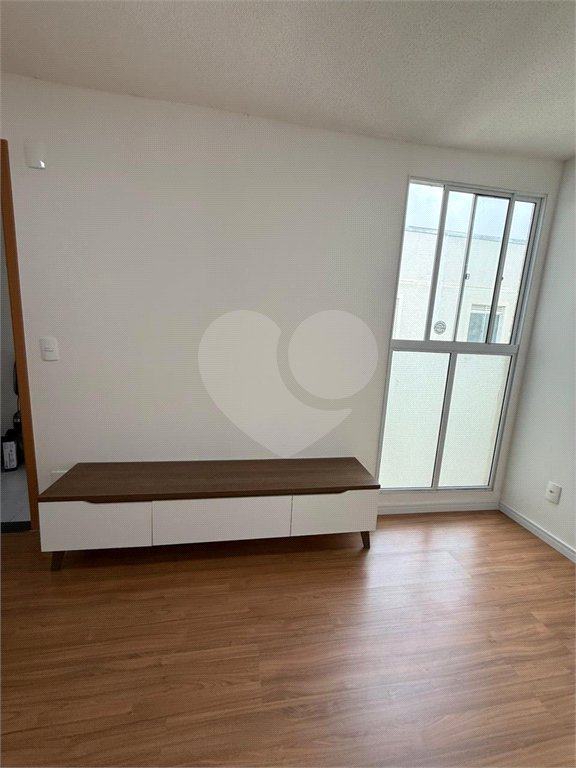 Apartamento à venda com 2 quartos em Chácara Estância Paulista, Suzano, SP