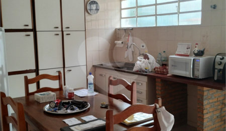 Casa à venda com 3 quartos, sendo 1 suíte,  em Vila Oliveira, Mogi das Cruzes, SP