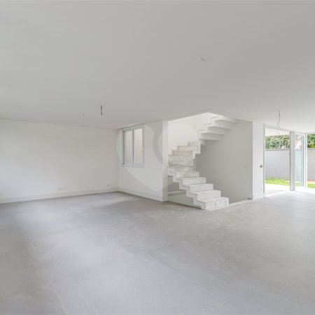 Casa à venda com 4 suítes no condomínio Vila Arese, São Paulo - SP