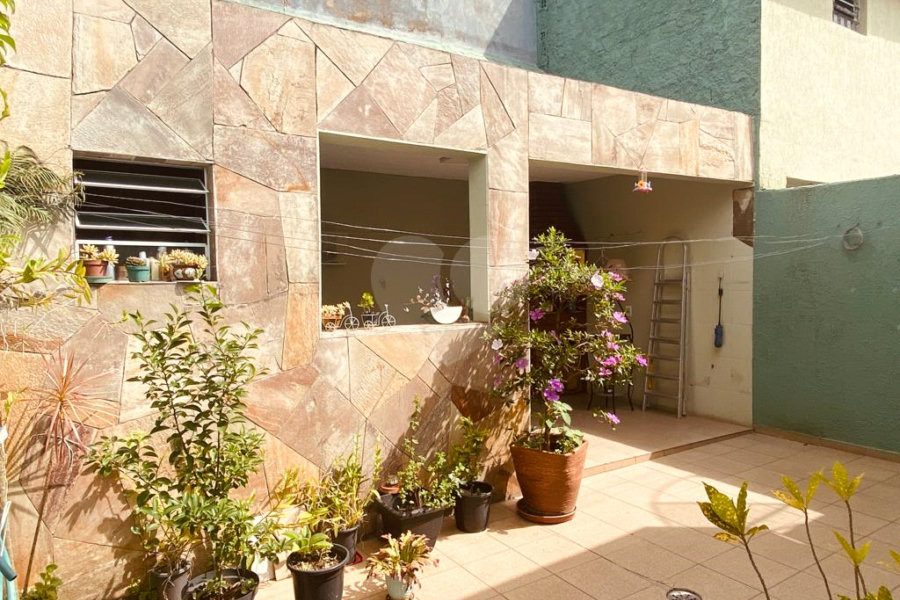 Casa Térrea à venda com 3 quartos em Itaquera, São Paulo, SP