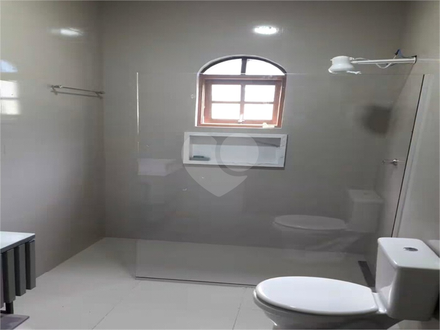Sítio à venda com 6 quartos, sendo 1 suíte, no Centro (são João Novo), São Roque, SP