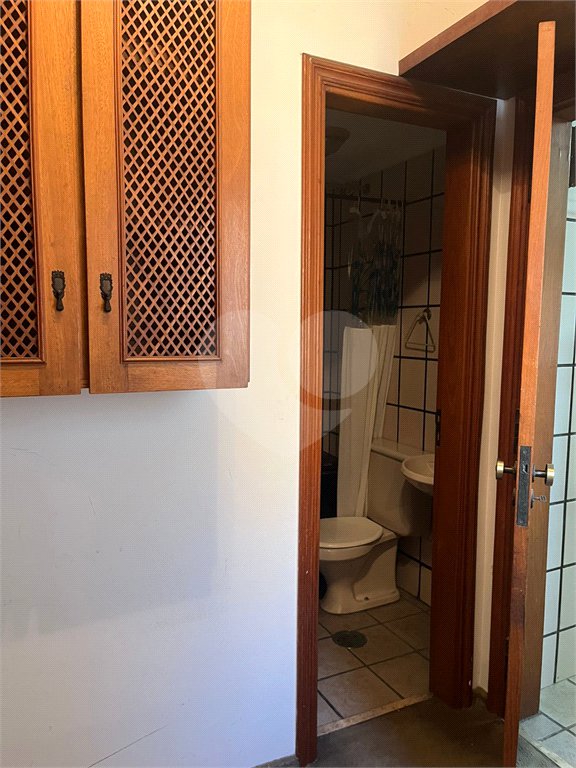 Apartamento à venda com 4 suítes em Vila Uberabinha, São Paulo, SP