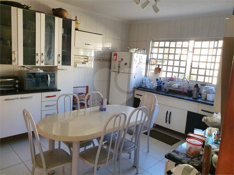 Chácara à venda com 3 quartos, sendo 1 suíte, em Loteamento Village, Serra Negra, SP