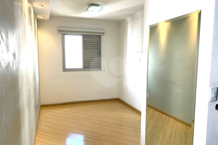 Apartamento à venda com 2 quartos em Jardim Íris, São Paulo, SP