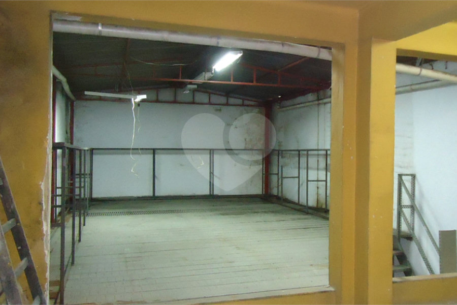 Sobrado à venda com 4 quartos em Santana, São Paulo, SP