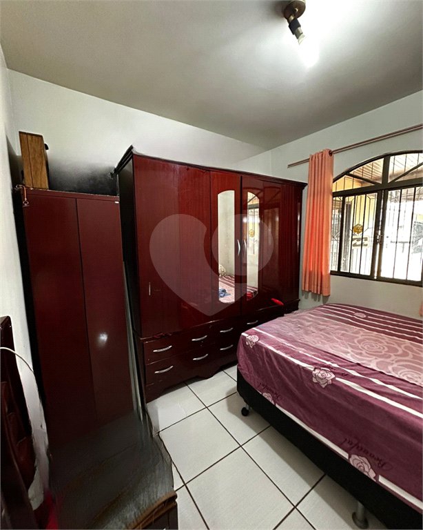 Casa à venda com 3 quartos, sendo 1 suíte, no Centro, Ponta Porã, MS