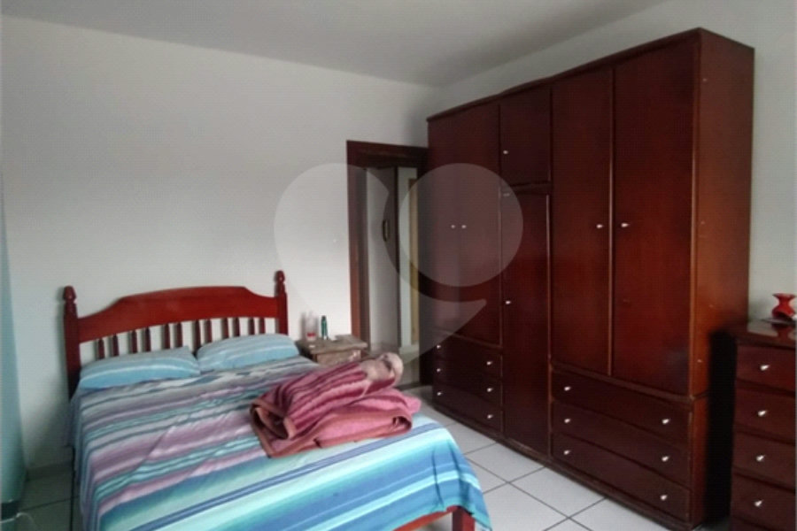 Casa à venda com 3 quartos, sendo 1 suíte, em Horto Florestal, São Paulo, SP