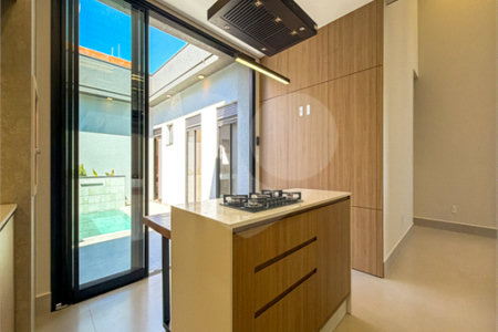 Casa à venda com 3 suítes no condomínio Residencial Dona Maria Candida, Indaiatuba - SP