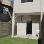 Sobrado à venda com 2 quartos, sendo 1 suíte, em Jardim Maristela II, Atibaia, SP