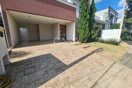 Casa em condomínio à venda com 3 suítes, em Iporanga, Sorocaba, SP