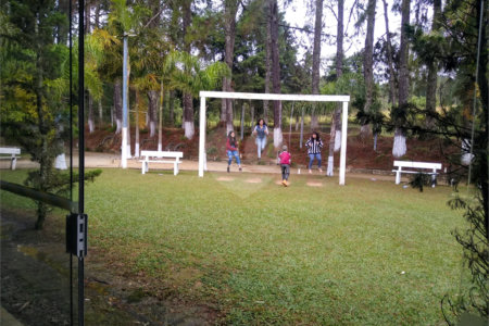 Sítio à venda com 8 quartos, sendo 2 suítes, em Biritiba Ussu, Mogi das Cruzes, SP
