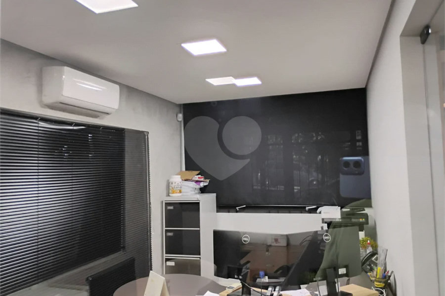 Excelente sobrado/prédio comercial próximo ao Aeroporto de Congonhas!
