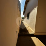 Casa à venda com 2 quartos, sendo 1 suíte,  em Jardim Aeroporto, Ponta Porã, MS