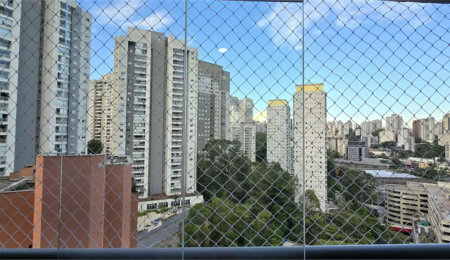 Apartamento à venda com 2 quartos, sendo 1 suíte,  em Vila Andrade, São Paulo, SP