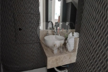 Casa à venda ou para alugar com 3 suítes no condomínio Vinhas da Vista Alegre - Lado Café, Vinhedo - SP