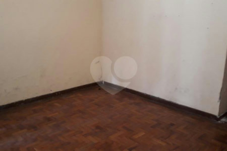 Sobrado à venda com 3 quartos, sendo 1 suíte, em Vila Gustavo, São Paulo, SP