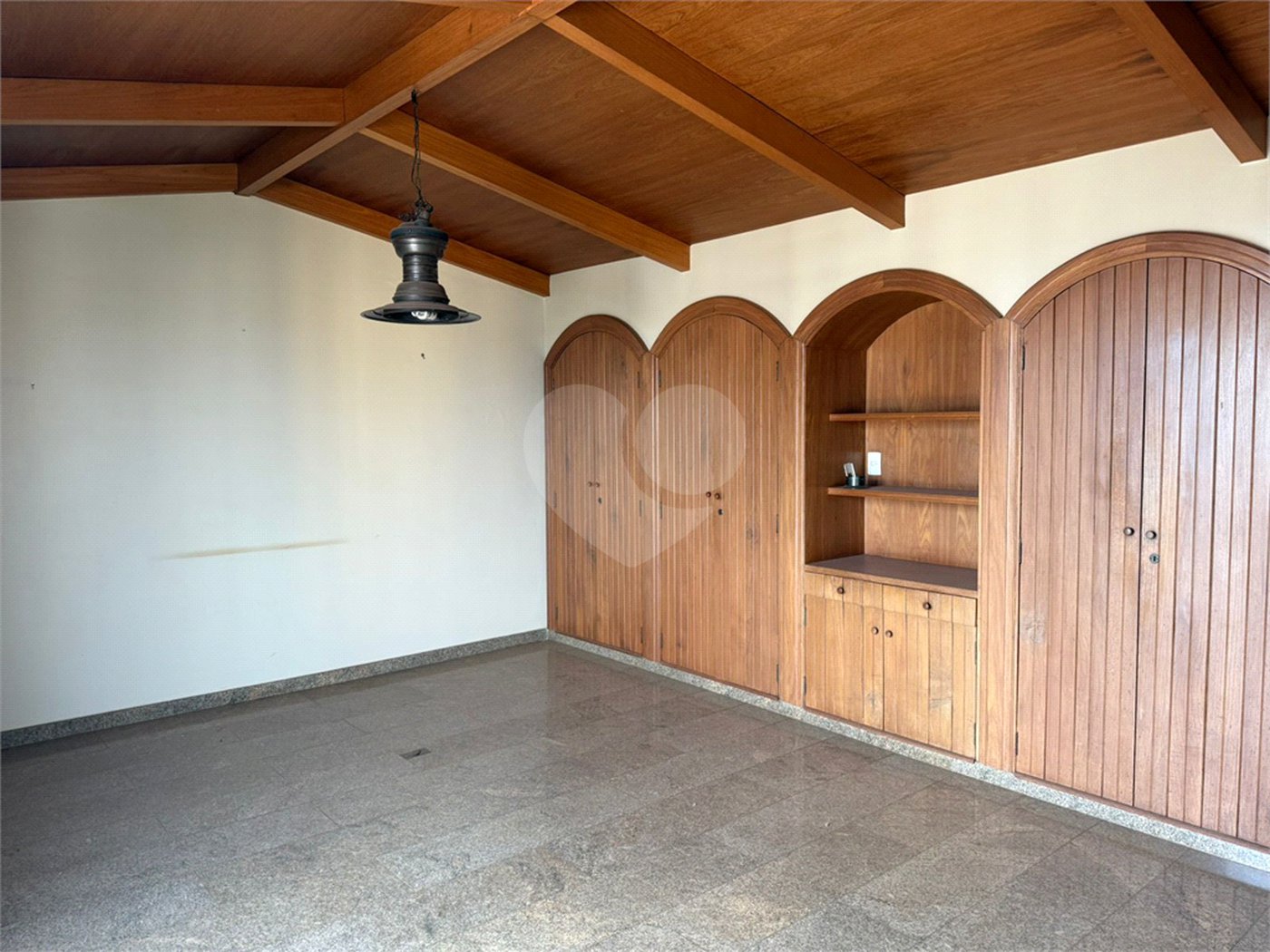 Apartamento à venda com 4 quartos, sendo 2 suítes, no Centro, Araraquara, SP