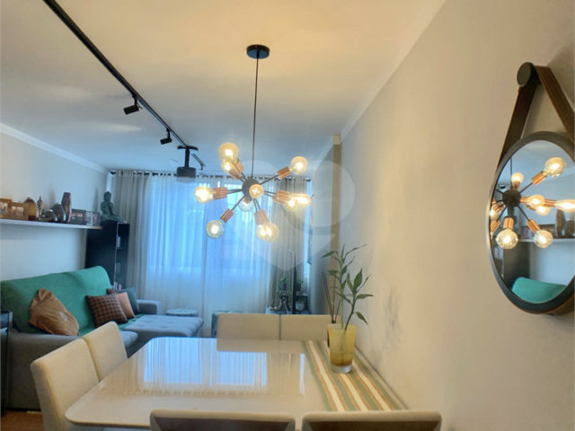 Apartamento à venda com 3 quartos, sendo 1 suíte,  em Perdizes, São Paulo, SP