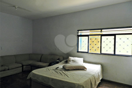 Casa à venda com 3 quartos, sendo 1 suíte,  em Jardim Sumaré, Ribeirão Preto, SP