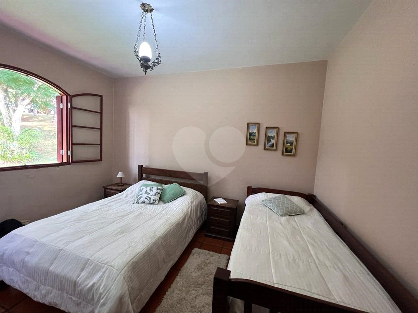 Chácara à venda com 5 quartos, sendo 2 suítes, em Taiaçupeba, Mogi das Cruzes, SP