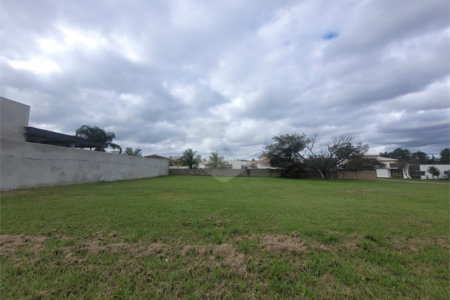 Terreno à venda no condomínio Villagio Ipanema I, Sorocaba - SP