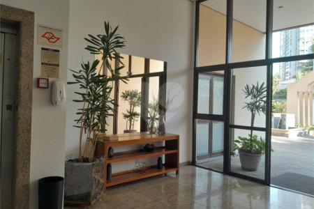 Apartamento à venda com 2 quartos, sendo 1 suíte, em Vila Mariana, São Paulo, SP