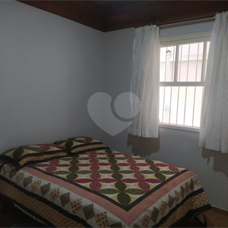Casa à venda com 4 quartos, sendo 2 suítes, em Jardim Caparelli (mailasqui), São Roque, SP