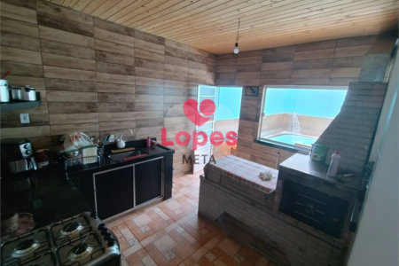 Casa à venda com 3 quartos, sendo 1 suíte, em Jardim Santa Inês Ii, São José dos Campos, SP
