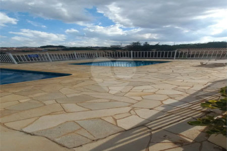 Sobrado 4 dormitórios, condomínio Village Paineiras