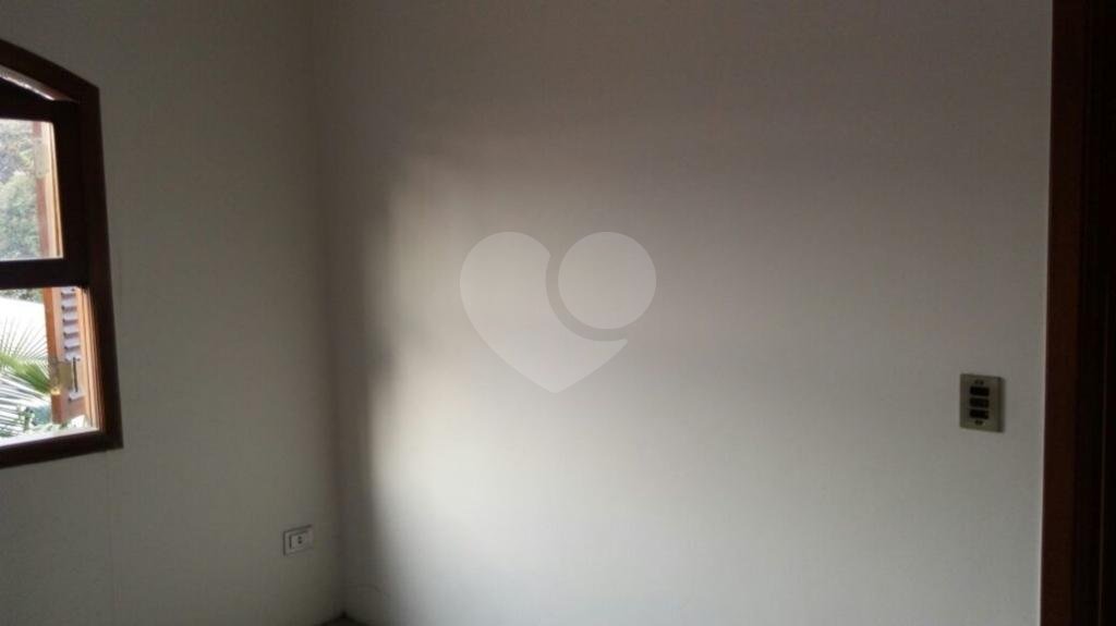 Casa Térrea à venda com 4 quartos, sendo 1 suíte, em Jardim Floresta, São Paulo, SP