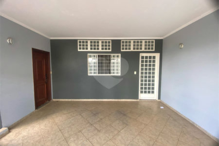 Casa a venda no Jardim Cardinalli - São Carlos/SP
