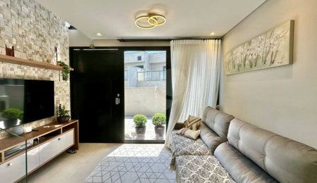 Casa à venda com 2 suítes no condomínio Gran Loft, Cotia - SP