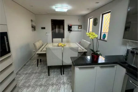 Sobrado à venda com 3 quartos, sendo 1 suíte, em Vila Califórnia, São Paulo, SP