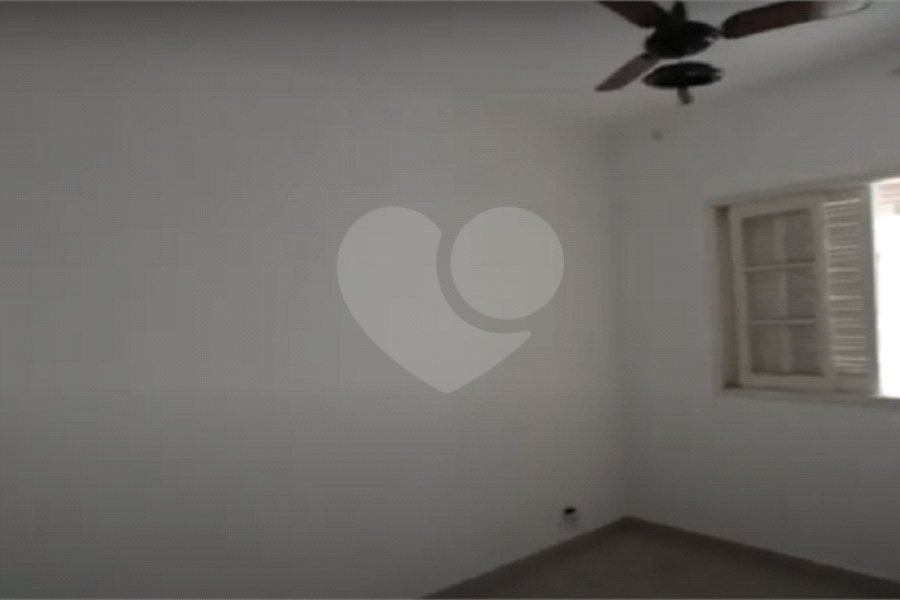 Casa à venda com 3 quartos, sendo 2 suítes,  no condomínio Não, São Paulo - SP