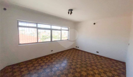 Casa à venda com 3 quartos, sendo 1 suíte,  em Vila Maria Alta, São Paulo, SP