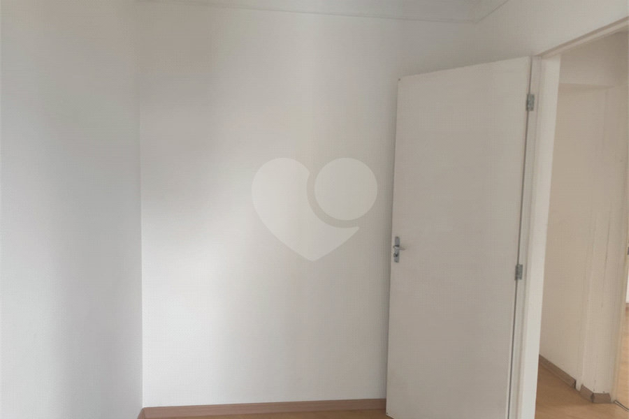 Apartamento à venda com 2 quartos em Horto, São Paulo, SP