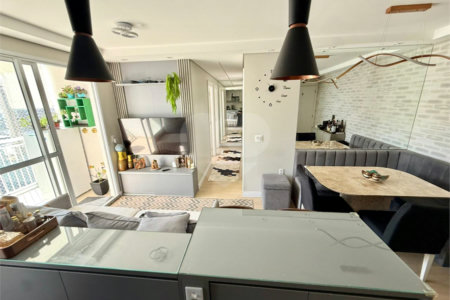 Apartamento à venda com 3 quartos, sendo 1 suíte, em Vila Dom Pedro I, São Paulo, SP
