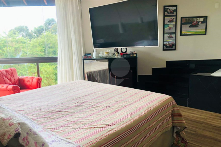 Sobrado à venda com 3 suítes em Tremembé, São Paulo, SP