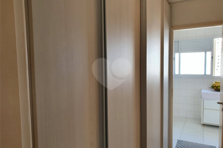 Apartamento à venda com 4 suítes em Jardim Marajoara, São Paulo, SP