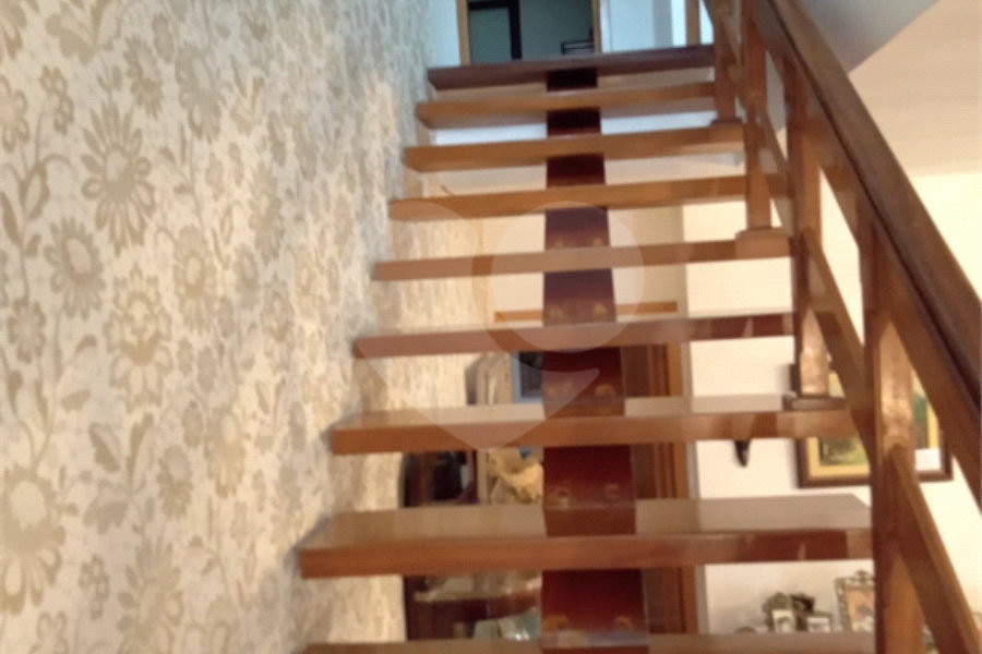 Casa à venda com 3 quartos, sendo 2 suítes, em Cidade Jardim, Mairiporã, SP