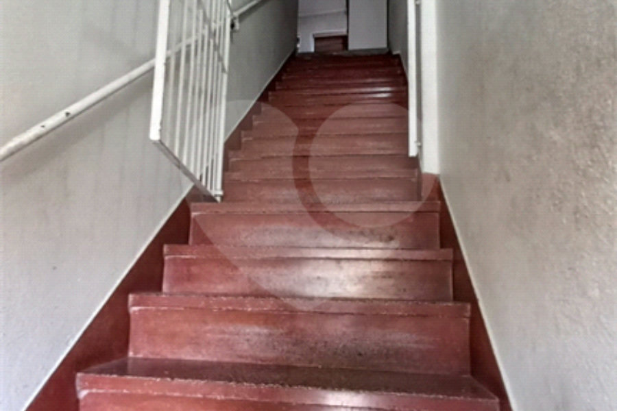 Sobrado à venda com 6 quartos, sendo 1 suíte,  em Vila Medeiros, São Paulo, SP