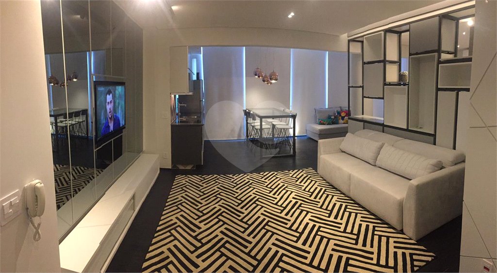 Apartamento à venda com 1 suíte em Vila Nova Conceição, São Paulo, SP