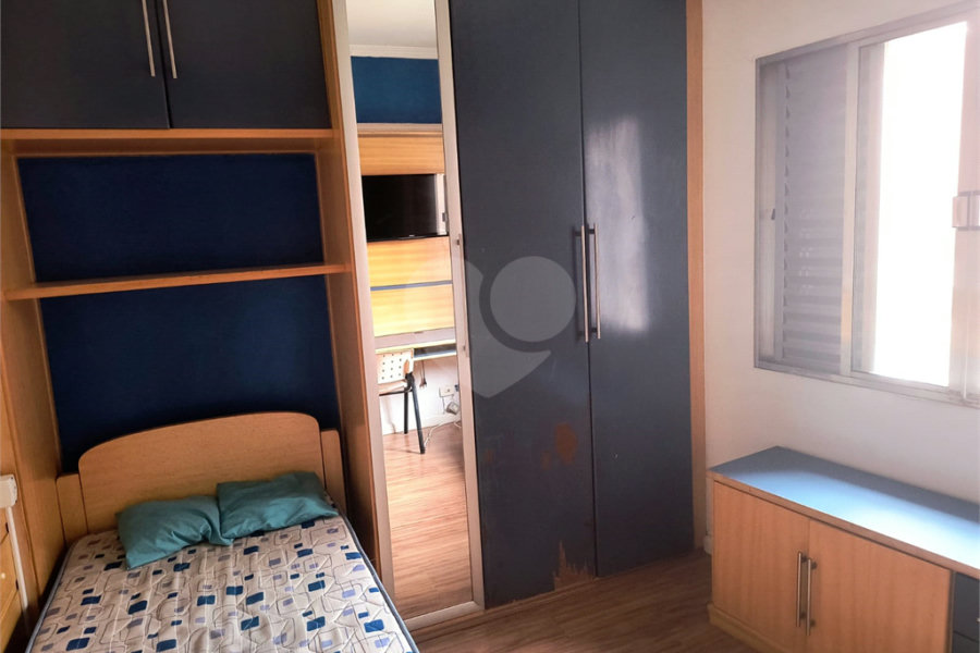 Sobrado à venda com 3 quartos, sendo 1 suíte,  em Vila Palmeiras, São Paulo, SP