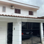 Casa à venda com 4 quartos, sendo 2 suítes, em Vila Mogilar, Mogi das Cruzes, SP