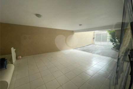 Casa à venda com 4 quartos, sendo 2 suítes, no condomínio Narandiba 23, São Paulo - SP