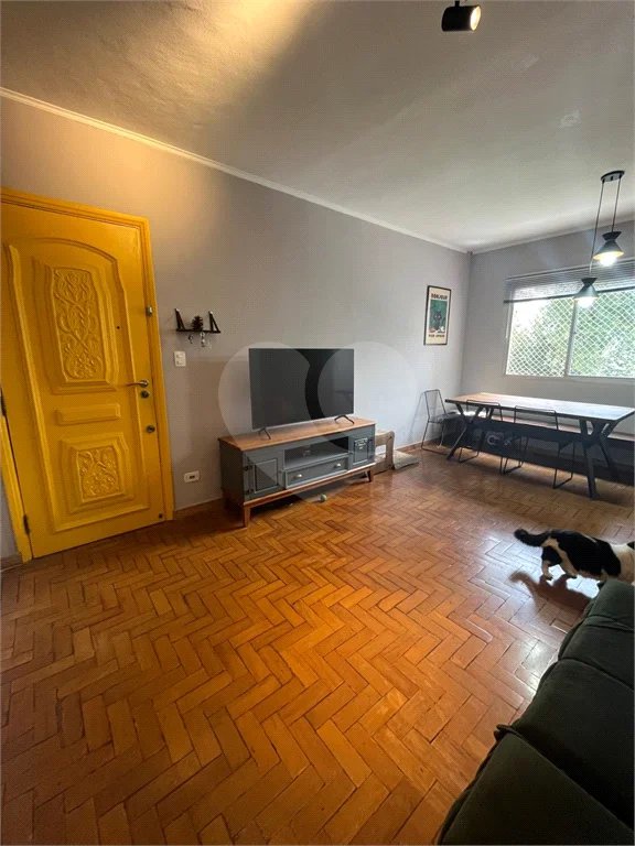 Apartamento à Venda – Vila Cláudia, Região da Mooca com 3 Dormitórios e 1 Vaga de Garagem